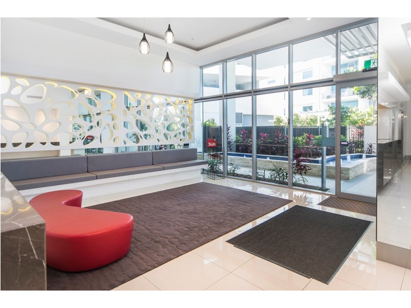 304/43 Harbour Town Drive, Biggera Waters QLD 4216