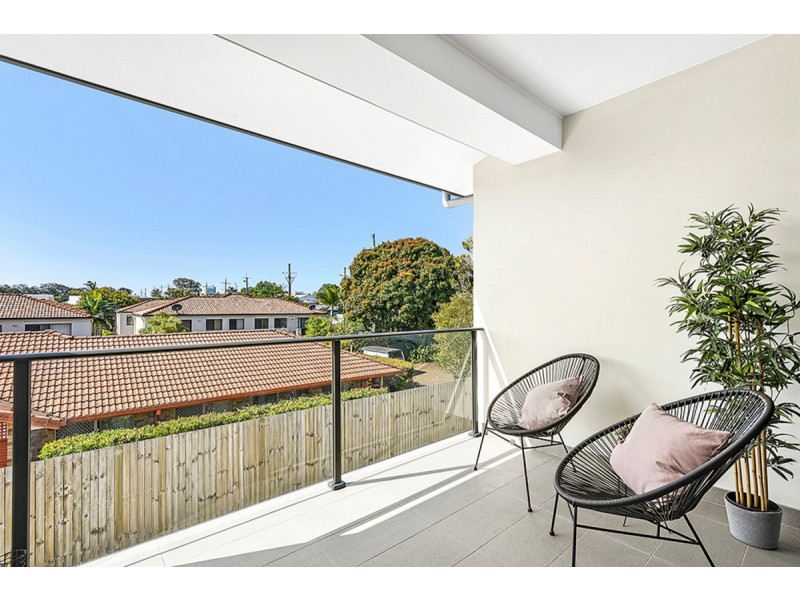 3/43 Harley Street, Labrador QLD 4215