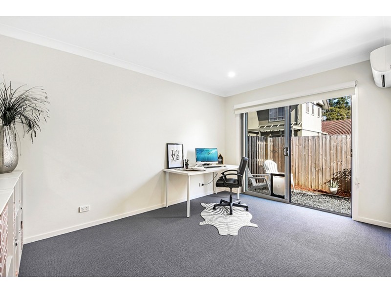 3/43 Harley Street, Labrador QLD 4215