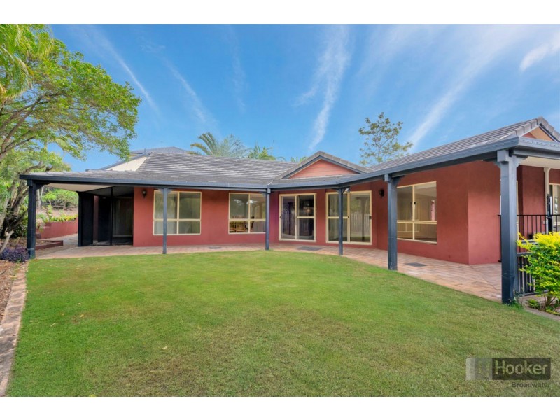 9 Benalla Court, Parkwood QLD 4214