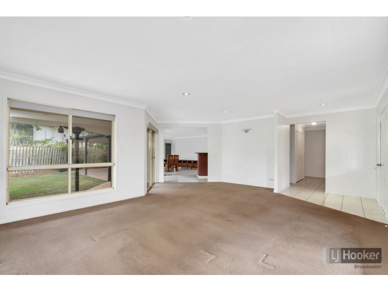 9 Benalla Court, Parkwood QLD 4214