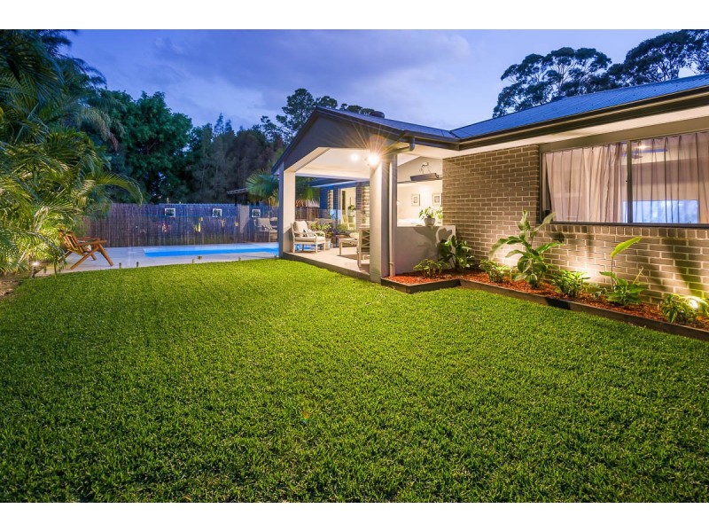 7 Babirra Street, Hope Island QLD 4212