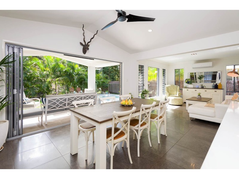 7 Babirra Street, Hope Island QLD 4212