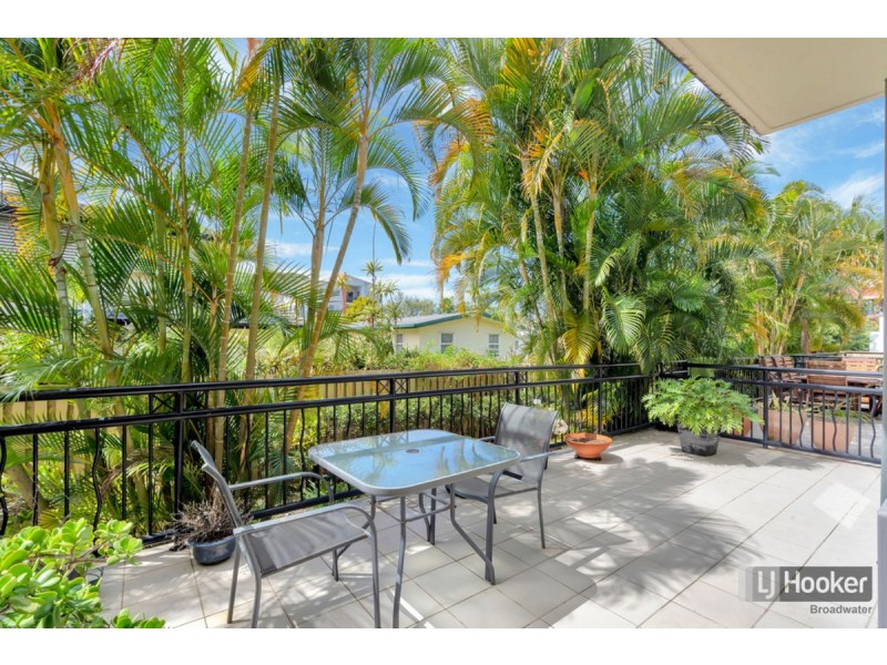 2/4-6 Oleander Avenue, Biggera Waters QLD 4216