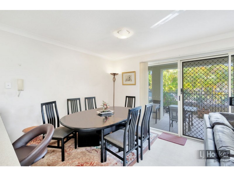 2/4-6 Oleander Avenue, Biggera Waters QLD 4216