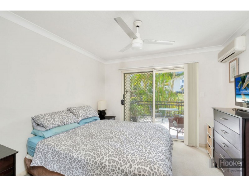 2/4-6 Oleander Avenue, Biggera Waters QLD 4216