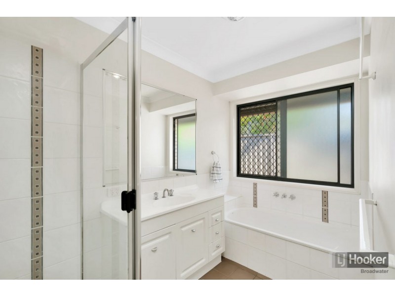 56 Deakin Avenue, Southport QLD 4215