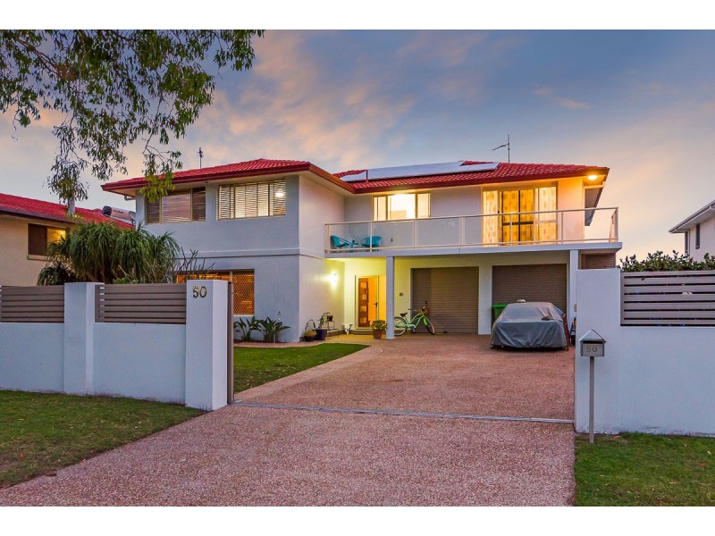 50 Lindsay Parade, Paradise Point QLD 4216