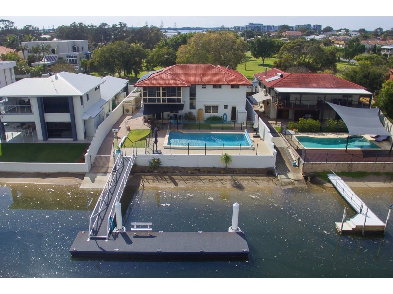 50 Lindsay Parade, Paradise Point QLD 4216