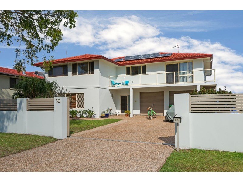 50 Lindsay Parade, Paradise Point QLD 4216