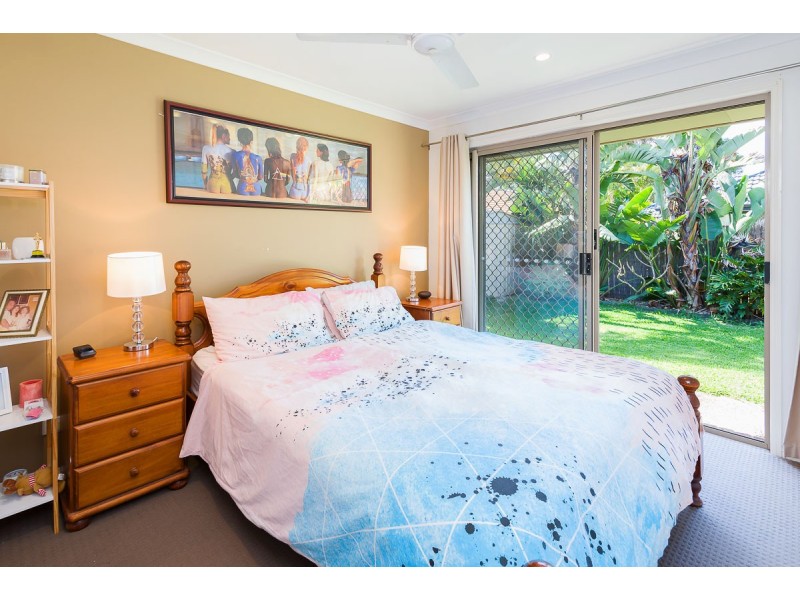 9 Matisse Court, Coombabah QLD 4216