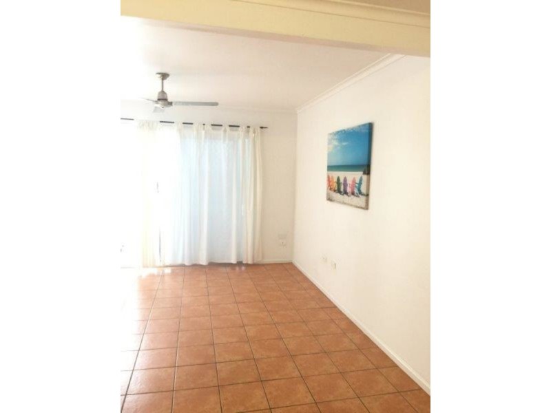 5/376 Marine Parade, Labrador QLD 4215