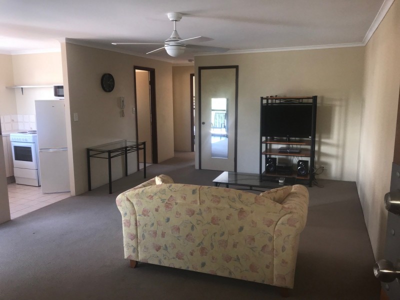 18/28 Hunter Street, Labrador QLD 4215