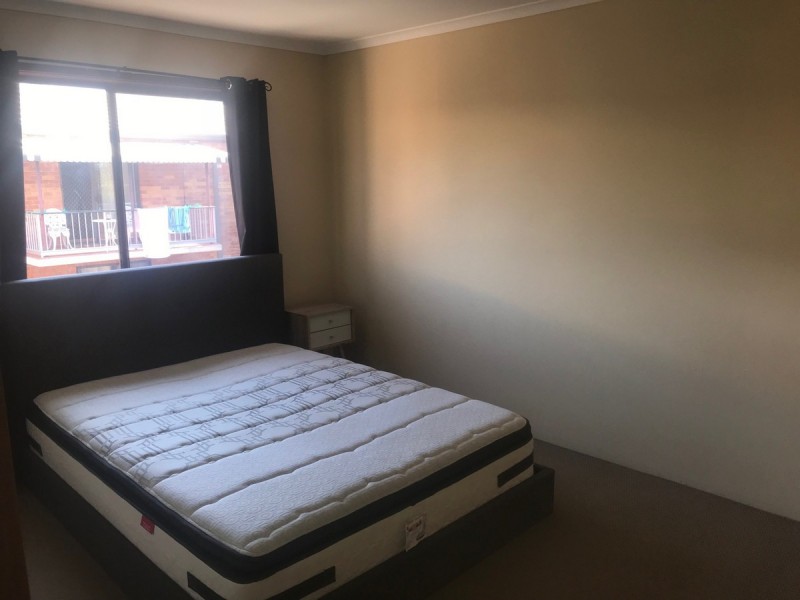 18/28 Hunter Street, Labrador QLD 4215