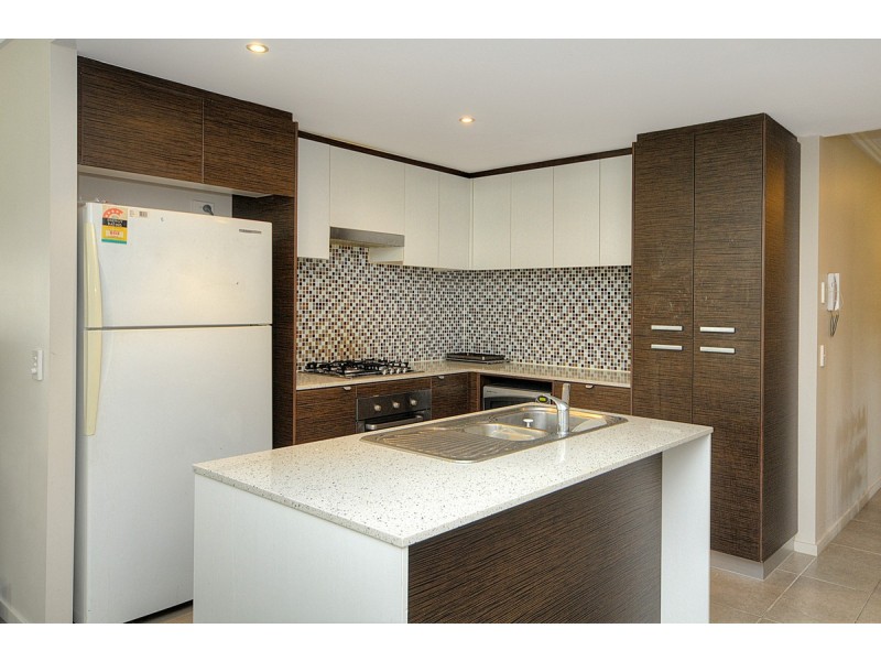 9/154 Musgrave Avenue, Southport QLD 4215