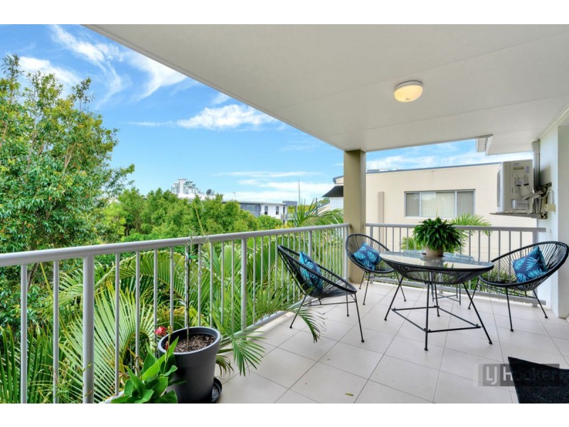 14/99-103 Muir Street, Labrador QLD 4215