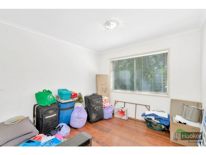 27 Horder Avenue, Labrador QLD 4215