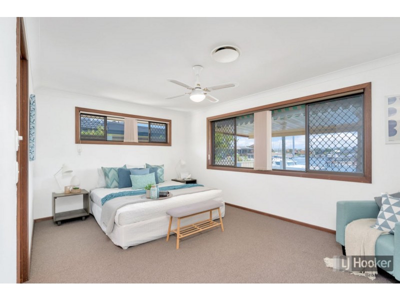 58 O’Grady Drive, Paradise Point QLD 4216
