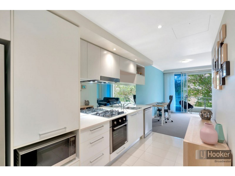 204/430 Marine Parade, Biggera Waters QLD 4216