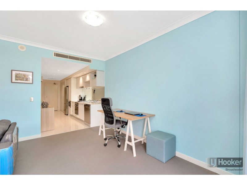 204/430 Marine Parade, Biggera Waters QLD 4216