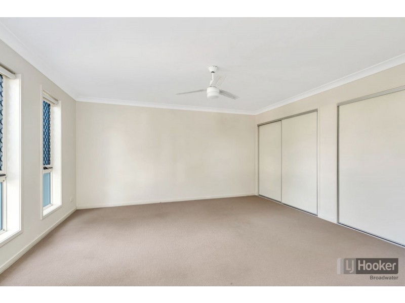 19 Elkins Street, Pacific Pines QLD 4211