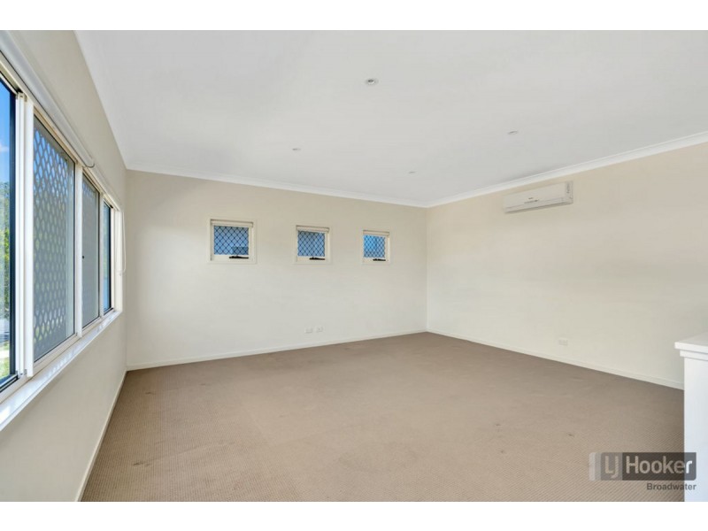 19 Elkins Street, Pacific Pines QLD 4211