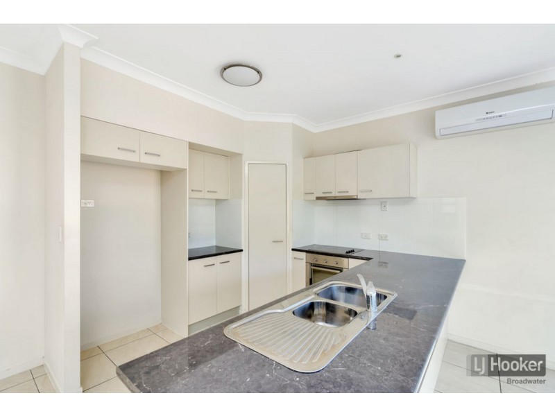 19 Elkins Street, Pacific Pines QLD 4211