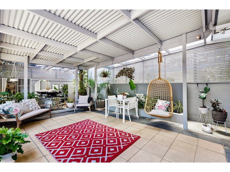 25 Proud Street (1/23 Hunter Avenue), Labrador QLD 4215