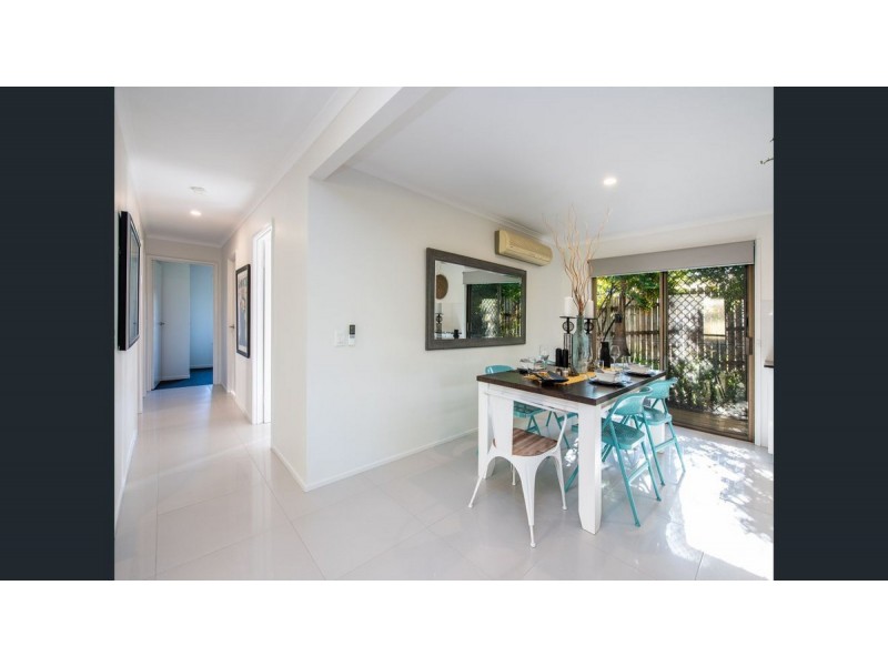 10 Lergessner Street, Biggera Waters QLD 4216