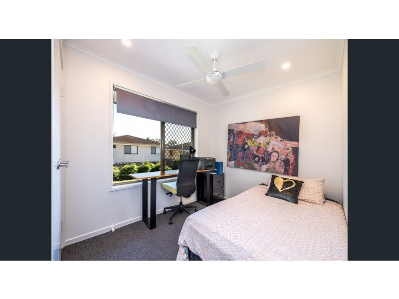 10 Lergessner Street, Biggera Waters QLD 4216