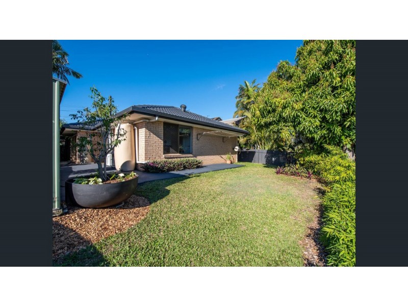 10 Lergessner Street, Biggera Waters QLD 4216