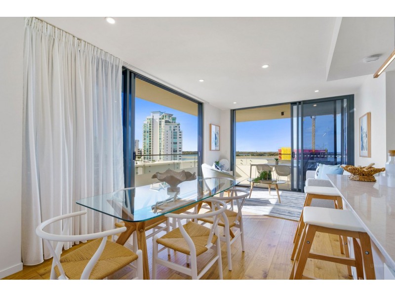 704/110 Frank Street, Labrador QLD 4215