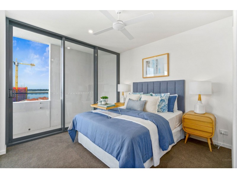 704/110 Frank Street, Labrador QLD 4215