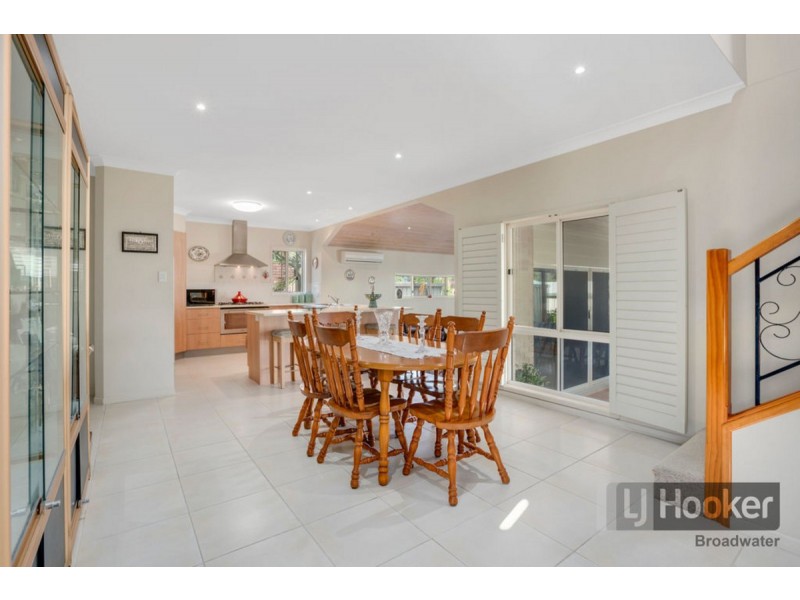 117A Turpin Road, Labrador QLD 4215