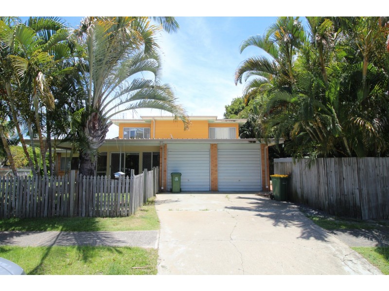 180 Muir Street, Labrador QLD 4215