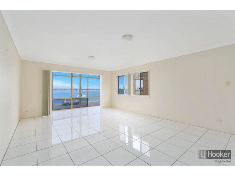 6/266 Marine Parade, Labrador QLD 4215