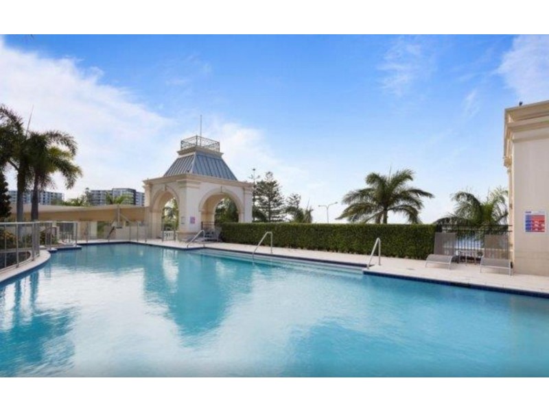 1008/360 Marine Parade, Labrador QLD 4215