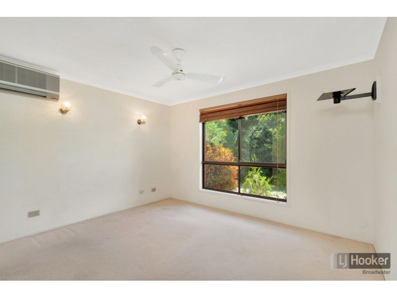 13 Wendoree Way, Coombabah QLD 4216
