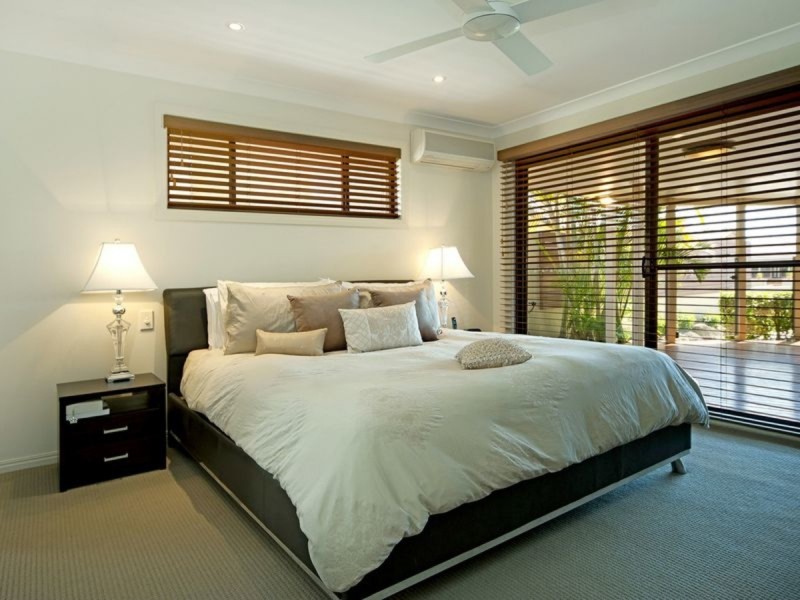 5 Seabreeze Street, Paradise Point QLD 4216
