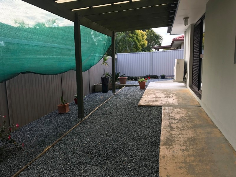 2/55 Government Road, Labrador QLD 4215
