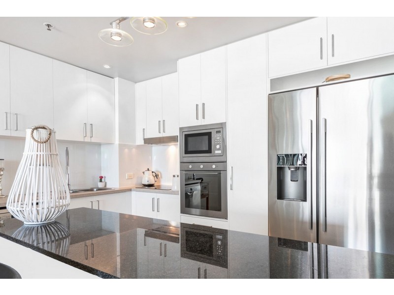 903/360 Marine Parade, Labrador QLD 4215