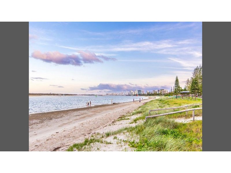 3b/522 Marine Parade, Biggera Waters QLD 4216