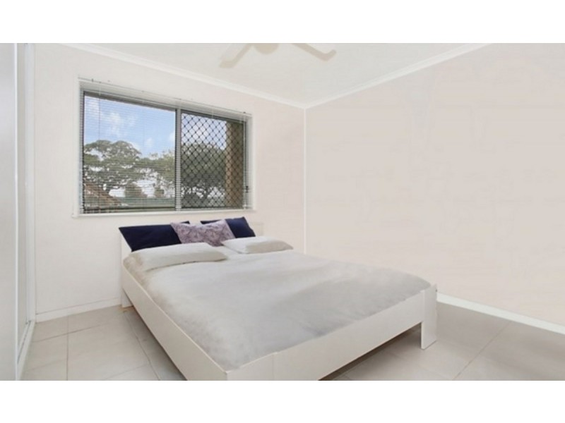 1/126 Marine Parade, Southport QLD 4215