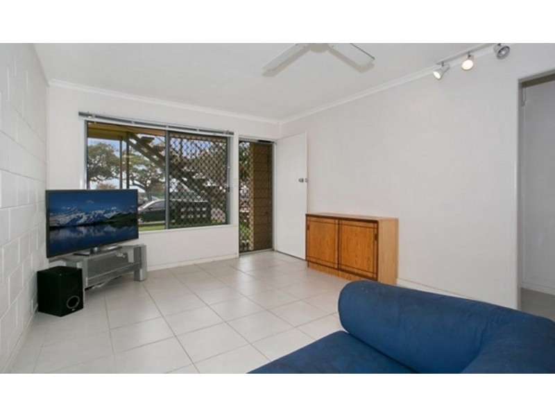 1/126 Marine Parade, Southport QLD 4215