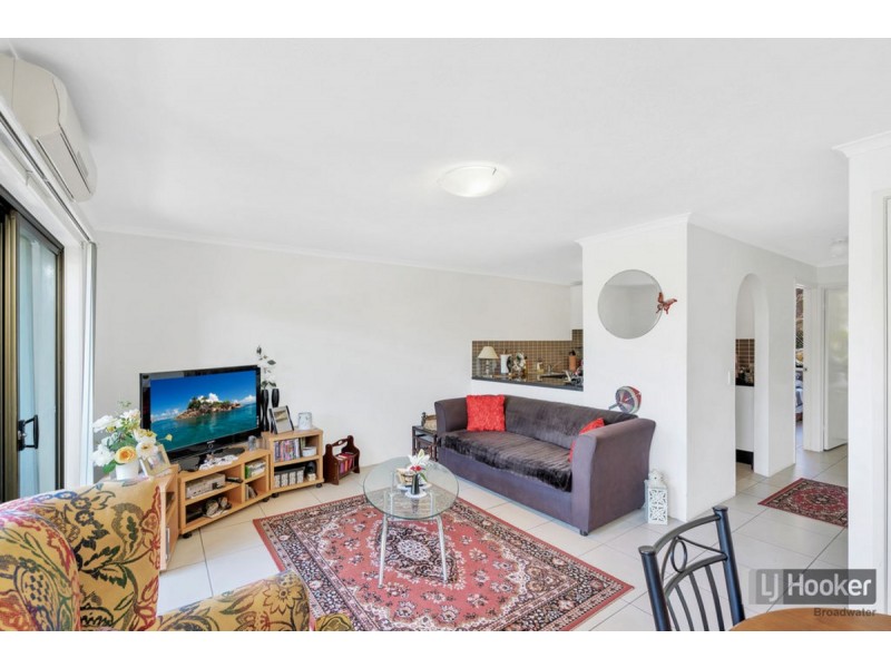 4/27 Whiting Street, Labrador QLD 4215