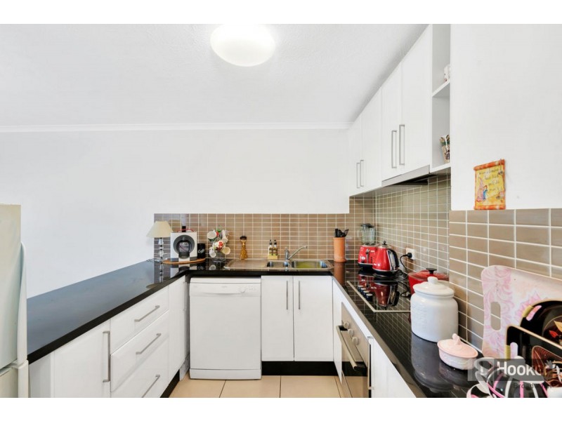 4/27 Whiting Street, Labrador QLD 4215