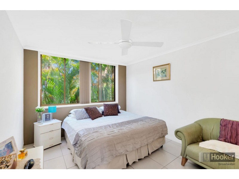 4/27 Whiting Street, Labrador QLD 4215