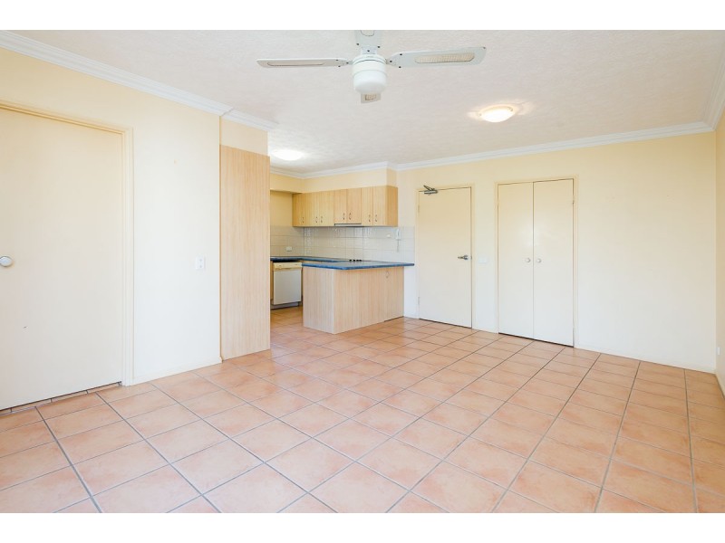 8/47 Bayview Street, Runaway Bay QLD 4216