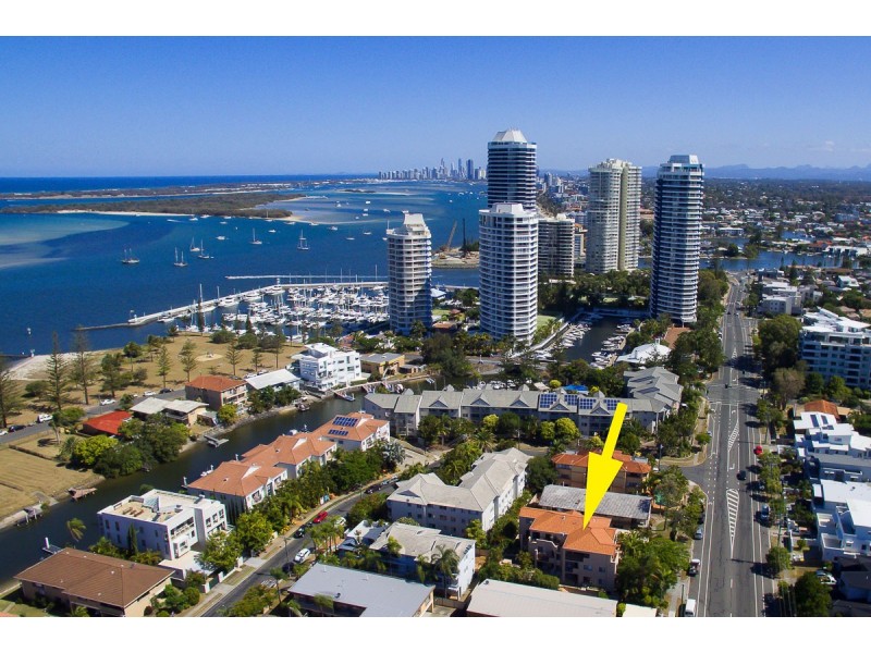 8/47 Bayview Street, Runaway Bay QLD 4216