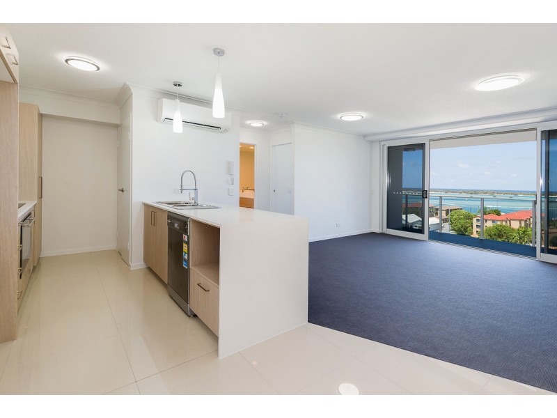 30/14-16 Bright Avenue, Labrador QLD 4215